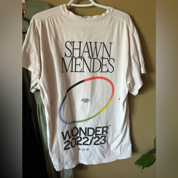 Shawn Mendes Concert Shirt - Size S - Picture 2 of 5